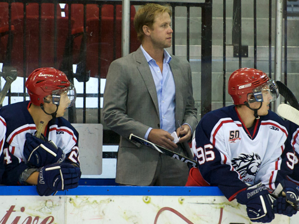 SNAPSHOT - Jesse Winchester coaches in Colts