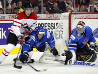 Canada crushes Finland to take Bronze