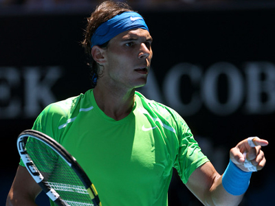 Australian Open: Day 7 - Roger and Rafa on course for semi-final battle