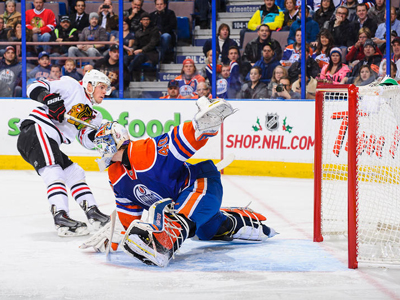 Hawks outclass Oilers in easy 5-1 victory