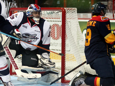 McDavid leads Otters past Spits in opener