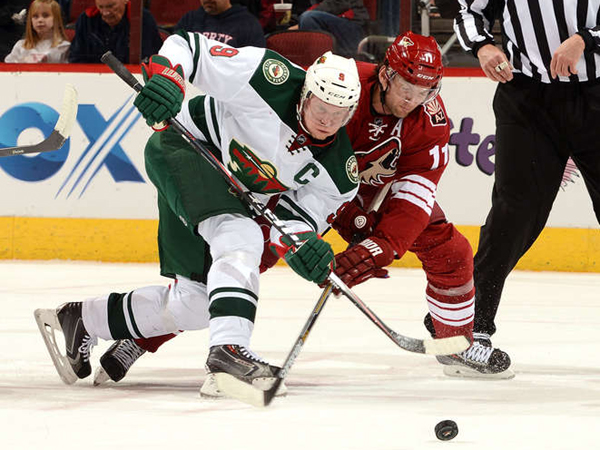 SNAPSHOT - Parise helps push Wild past Coyotes