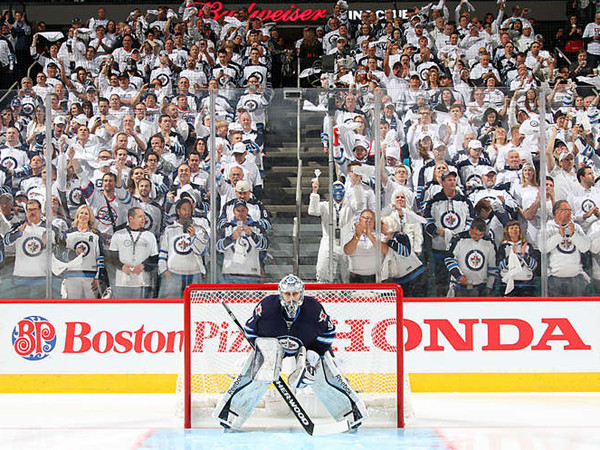 Winnipeg Whiteout, yet Jets wear blue?