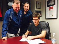 Spits add free agent Patton
