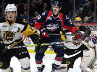 Spits snap losing skid with win over Bulldogs