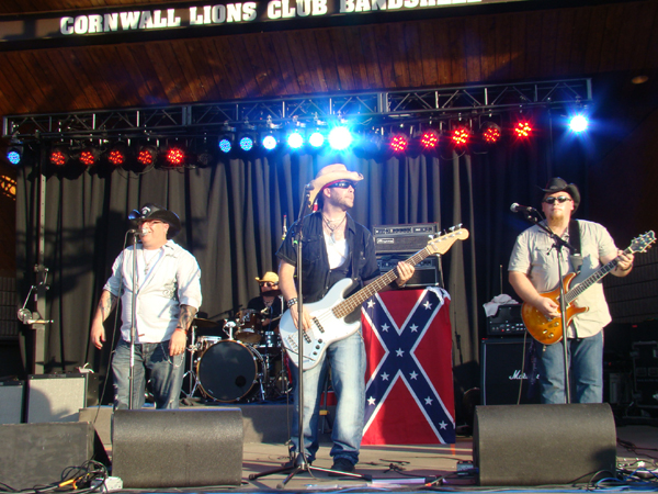 SwitchGear heats up the Cornwall Seaway Lions Ribfest Crowd!