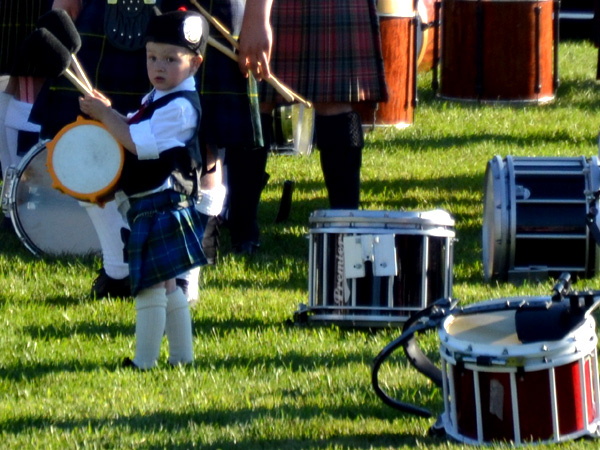 SNAPSHOT - Glengarry Highland Games draw large crowds