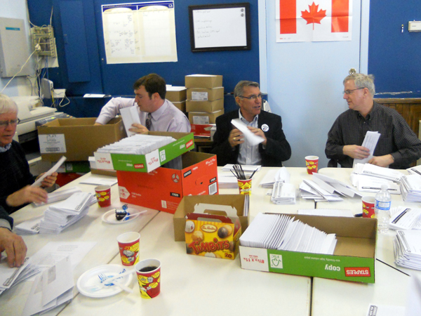 SNAPSHOT - Guy Lauzon Opens Campaign Office