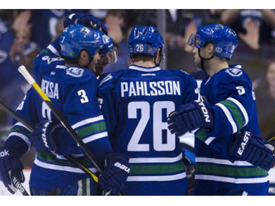 Canucks Snap 2 Game losing Skid With 3-2 Win over Jets